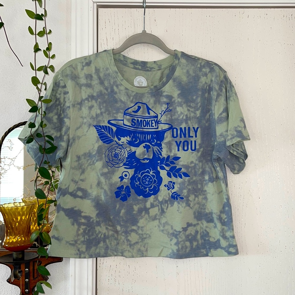 Smokey Bear Crop Tee